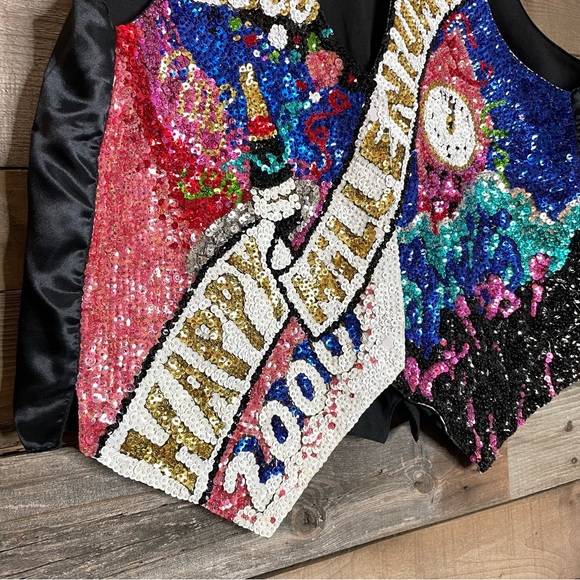 Incredible vintage Happy Millenium vest! - Picture 2 of 4